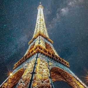 Meet your Posher, Adriana